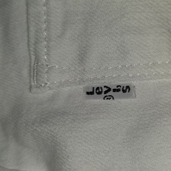Levis 311 Women's White Jeans. Size 31 - Picture 5 of 7